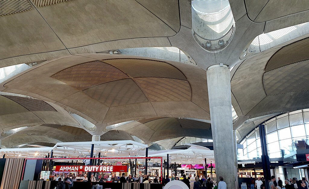 Claim Compensation for a Paris Charles de Gaulle Airport to Dubrovnik Airport Flight
